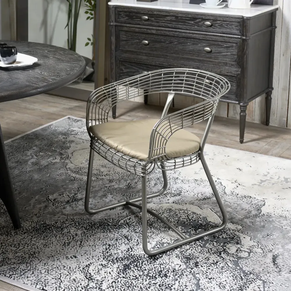 Hot Scopri le Sedie Stoccolma a prezzi imperdibili Sedie