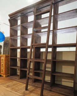 Sale Scopri Libreria Nuovi Mondi in noce riciclata a prezzo scontato! Librerie