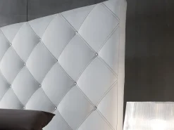 Artigianale Scopri lo sconto del 33% sull'elegante letto Crystal di .- Letti