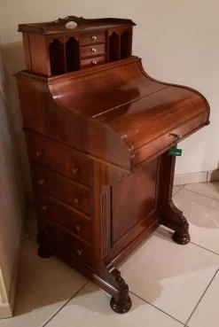 Hot Scrivania d'antiquariato in stile neoclassico a prezzo Outlet Antiquariato