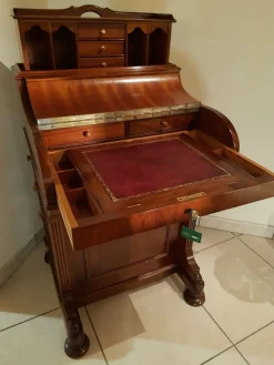 Hot Scrivania d'antiquariato in stile neoclassico a prezzo Outlet Antiquariato
