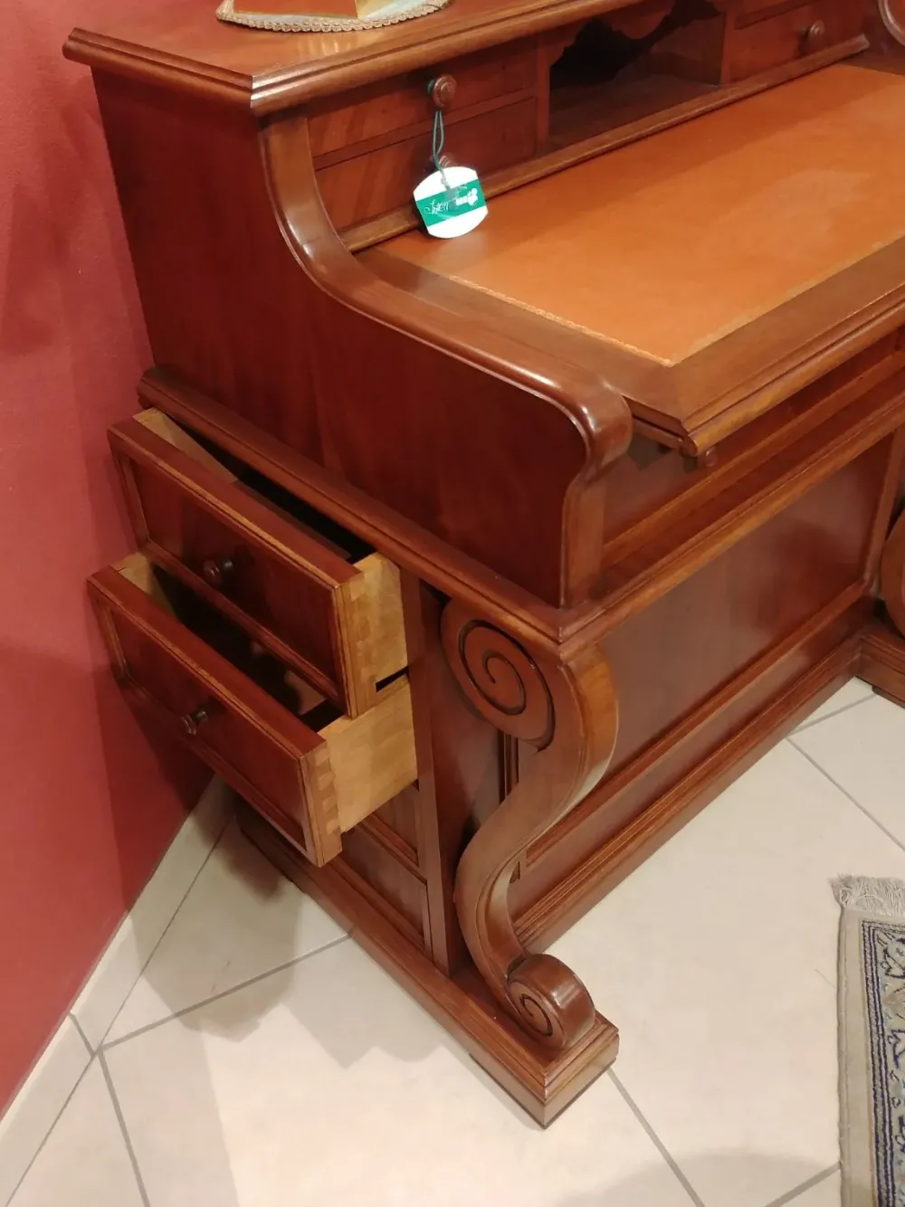 Collezione esclusiva Scrivania d'antiquariato in legno a prezzo Outlet- Antiquariato