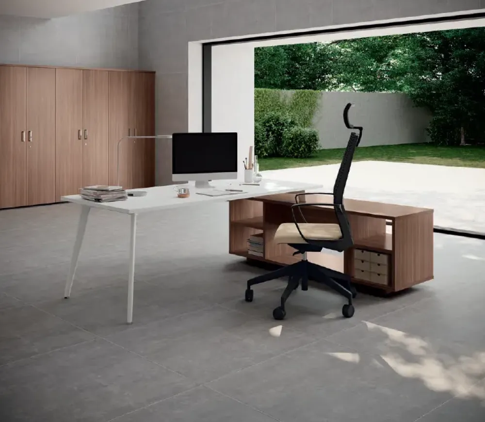 Flycom Scrivania direzionale in legno Ufficio completo a marchio a prezzi outlet- Arredo Ufficio