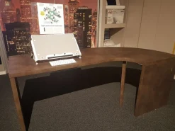 Sale Scrivania in legno a prezzo Outlet. Arredo Ufficio