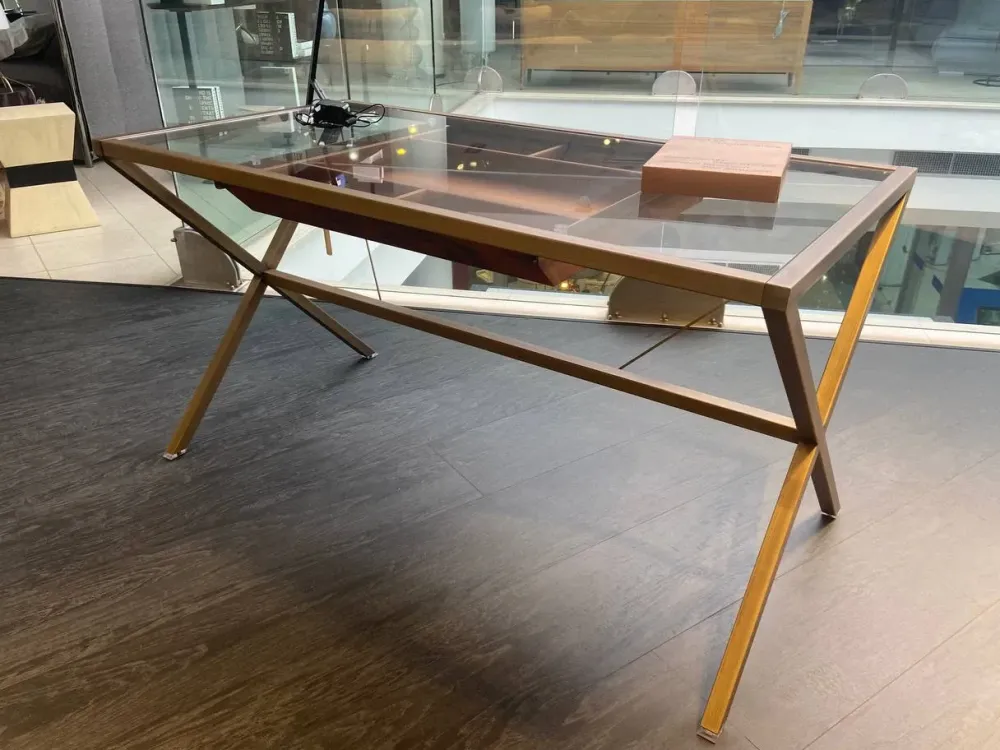 Scrivania operativa Stylo 140 a prezzo scontato^Porada Outlet