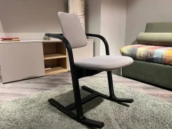 Stokke Sedia Actulum da soggiorno realizzata in tessuto scontata del 35%- Sedie