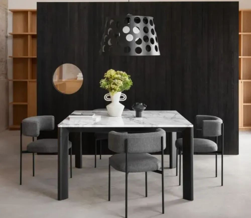 Sedia Amelie da soggiorno realizzata in tessuto scontata del 30%^MIDJ Discount