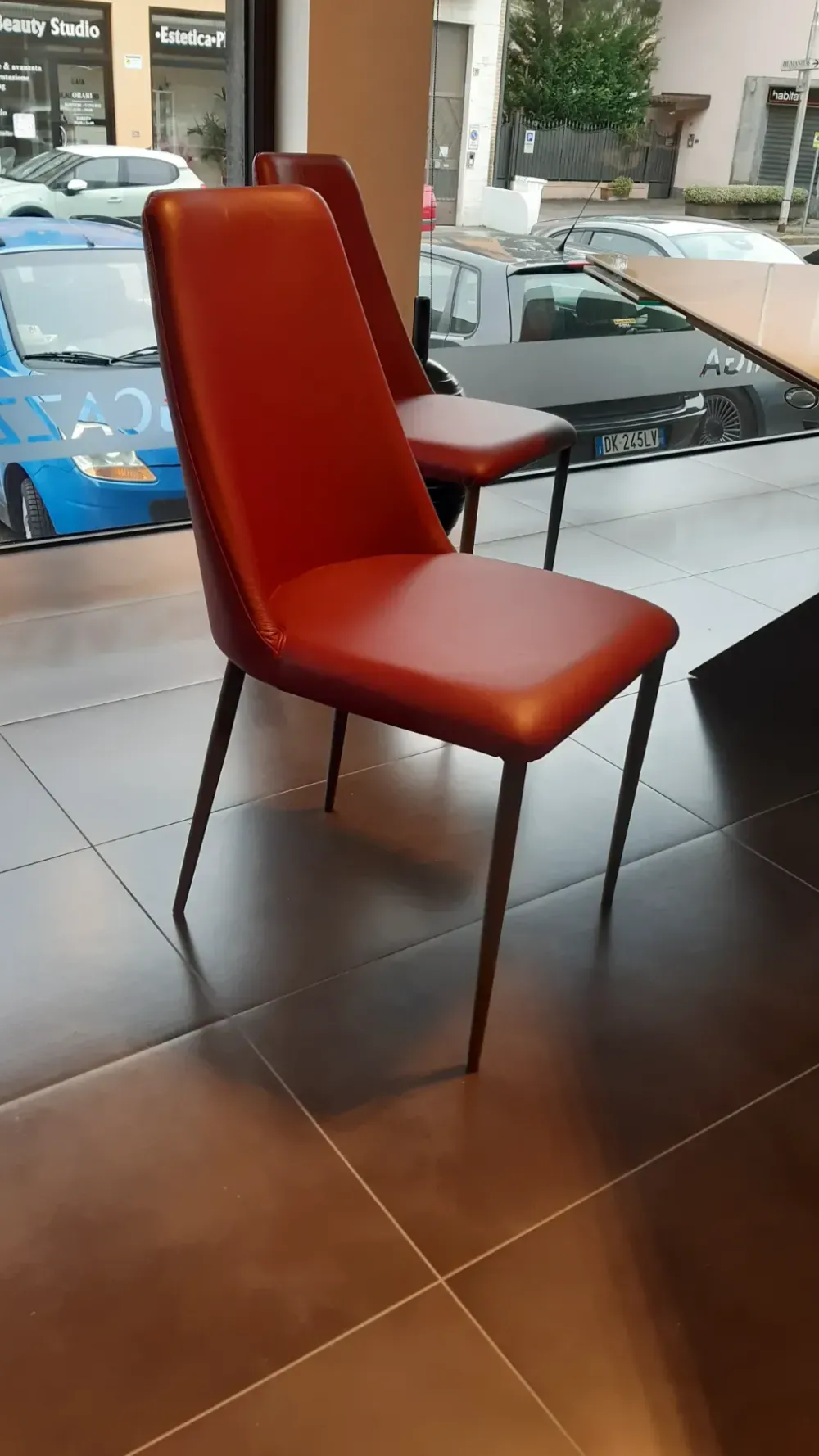 Sedia Branch da soggiorno realizzata in pelle scontata del 40%^Zamagna Online