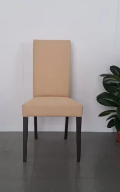 Sedia con schienale alto Diletta w di a prezzo scontato^Artigianale