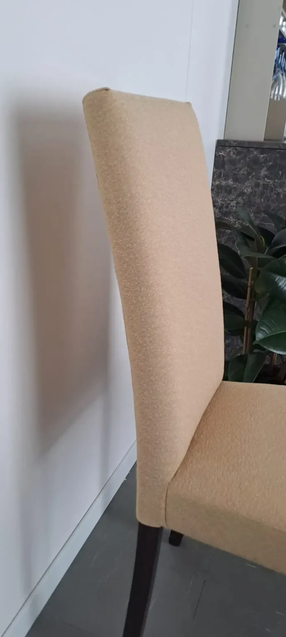 Sedia con schienale alto Diletta w di a prezzo scontato^Artigianale