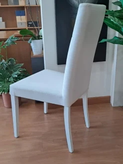 Sale Sedia con schienale alto Nuvola di a prezzo ribassato Sedie