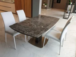 Sedia con schienale alto Charm di a prezzo Outlet^Tonin Casa Discount