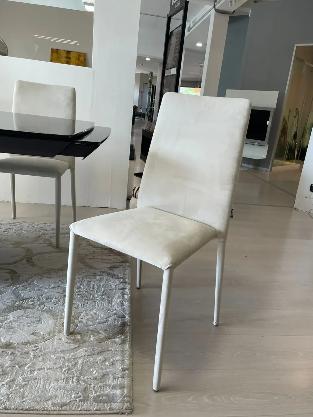 Hot Sedia con schienale medio Sedia cloe di a prezzo scontato Sedie