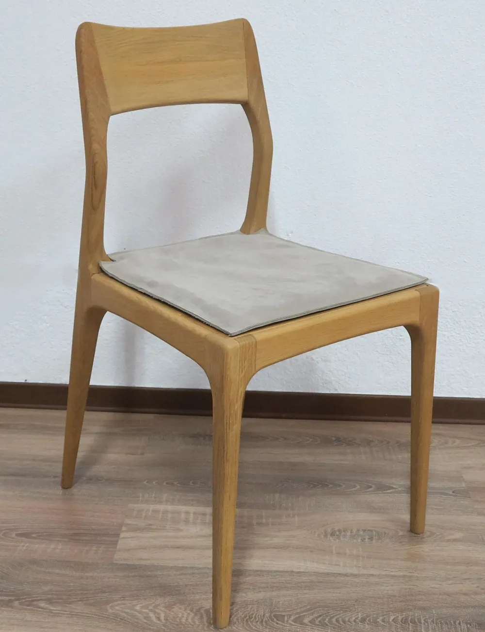 Discount Sedia da cucina realizzata in legno V974 nice supernatural di Sedie