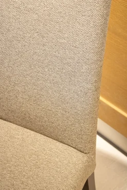 Sedia da cucina realizzata in tessuto Copenaghen di^Connubia Online