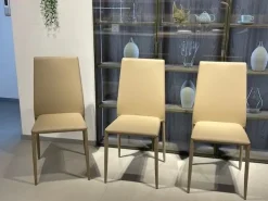 Hot Sedia da soggiorno City di SCONTATA 50% Sedie