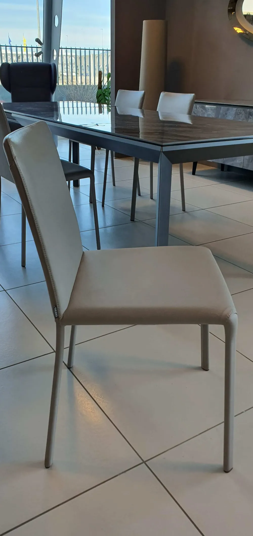 Outlet Sedia da soggiorno Lunette SCONTATA Sedie