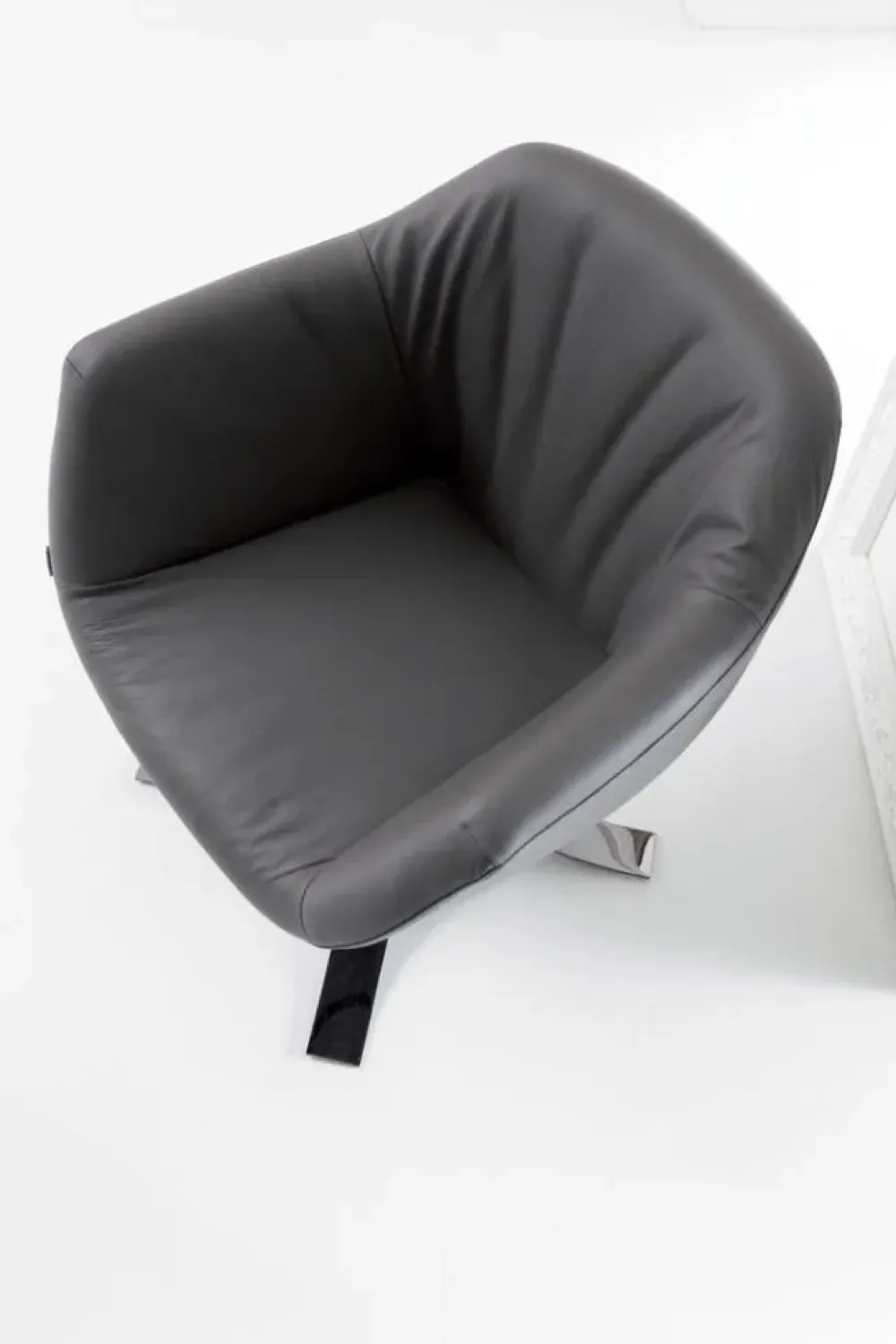 Discount Sedia da soggiorno Nigel a prezzo scontato Sedie