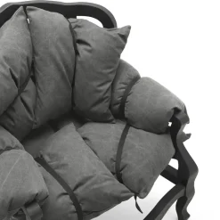 Sedia da soggiorno realizzata in legno 7 pillows di^Mogg Best