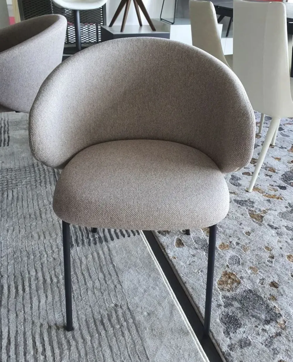 Sedia da soggiorno Tuka a prezzo Outlet affrettati^Connubia Outlet