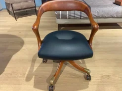 Ceccotti Sedia da ufficio modello Marlowe in legno ad un prezzo vantaggioso- Arredo Ufficio