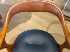 Ceccotti Sedia da ufficio modello Marlowe in legno ad un prezzo vantaggioso- Arredo Ufficio