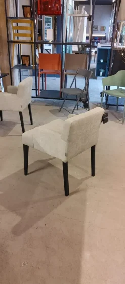 Artigianale Sedia di modello Poltroncina in tessuto con braccioli pol da soggiorno in offerta -76%- Sedie