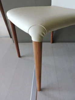 Porada Sedia di modello Astrid da soggiorno in offerta -40%- Sedie