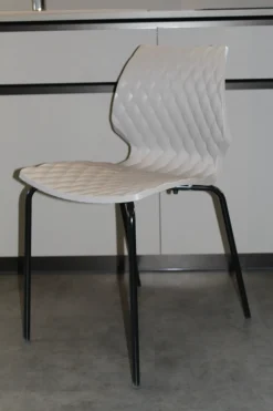 Scavolini Sedia di modello Homy da soggiorno in offerta -18%- Sedie