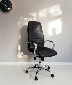 Collezione esclusiva Sedia direzionale Beta direzionale cromata in ecopelle a prezzo scontato- Arredo Ufficio