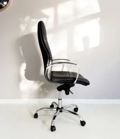 Collezione esclusiva Sedia direzionale Beta direzionale cromata in ecopelle a prezzo scontato- Arredo Ufficio