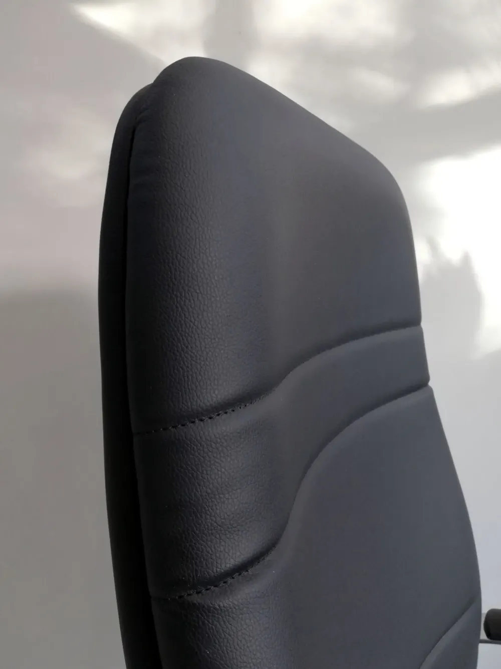 Collezione esclusiva Sedia direzionale Beta direzionale cromata in ecopelle a prezzo scontato- Arredo Ufficio