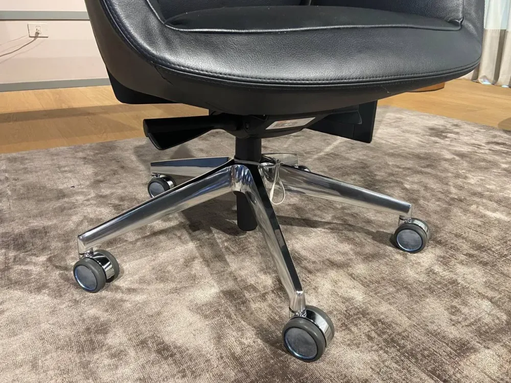 Sale Sedia direzionale Downtown president a prezzo scontato Arredo Ufficio