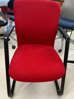 Dexo Sedia direzionale Kommis rosso in altro a prezzo Outlet- Arredo Ufficio