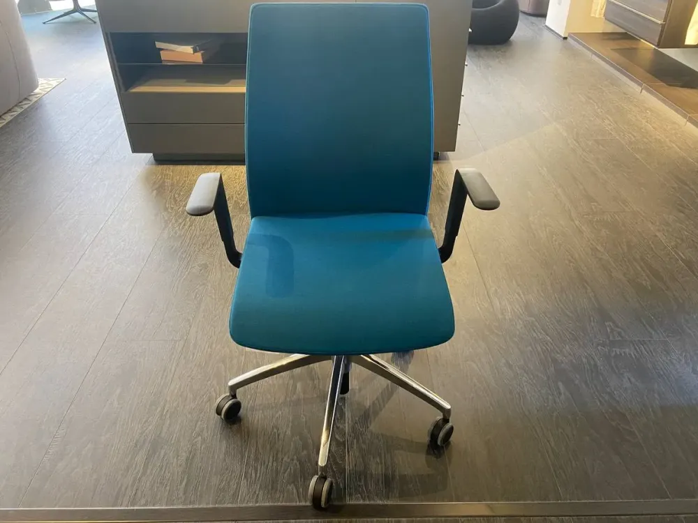 Clearance Sedia direzionale Smartoffice a prezzo scontato Arredo Ufficio