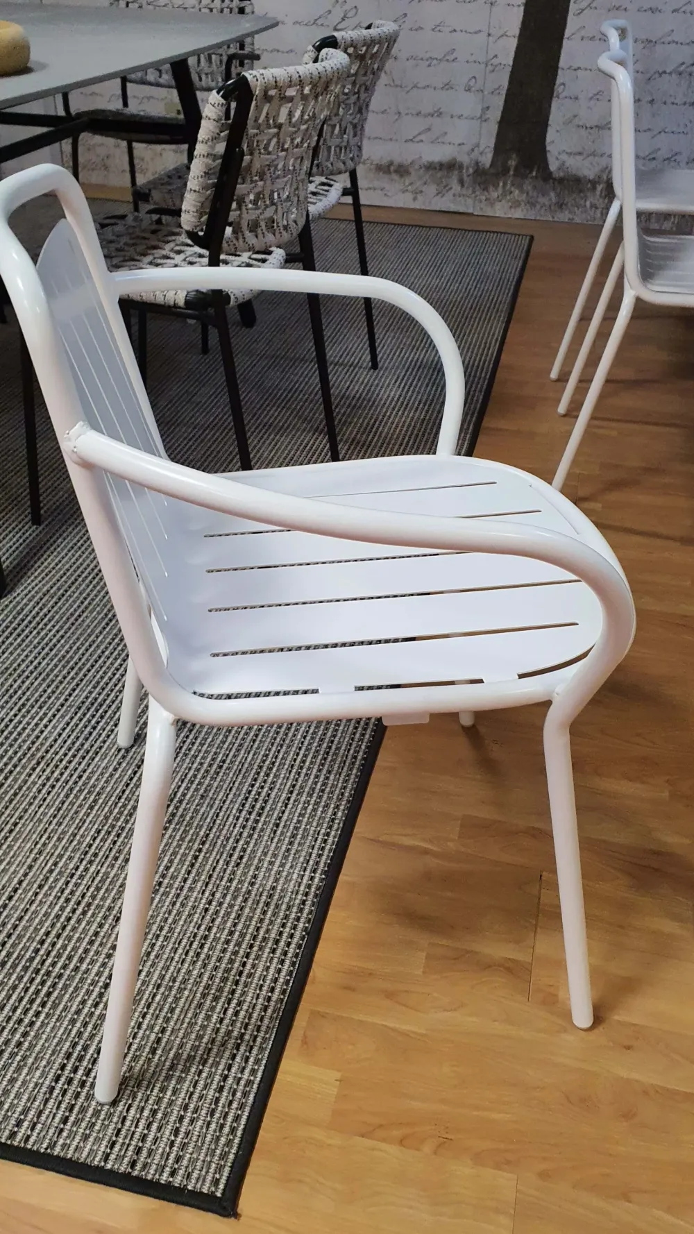 Sale Sedia Easy con braccioli per l'esterno a marchio a prezzi convenienti Sedie Da Giardino