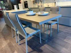 Outlet Sedia fissa Isabel di a prezzo scontato Sedie