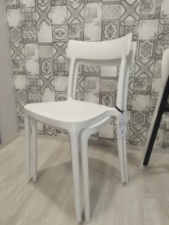 Discount Sedia impilabile 4 sedie argo pronta consegna spedibili di a prezzo scontato Sedie