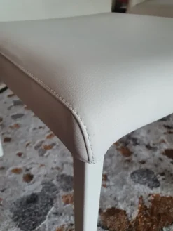 New Sedia in ecopelle con schienale alto Blitz scontata Sedie