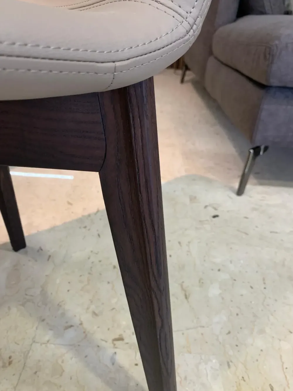 Sedia in ecopelle senza braccioli Charlotte scontata^Sangiacomo Online