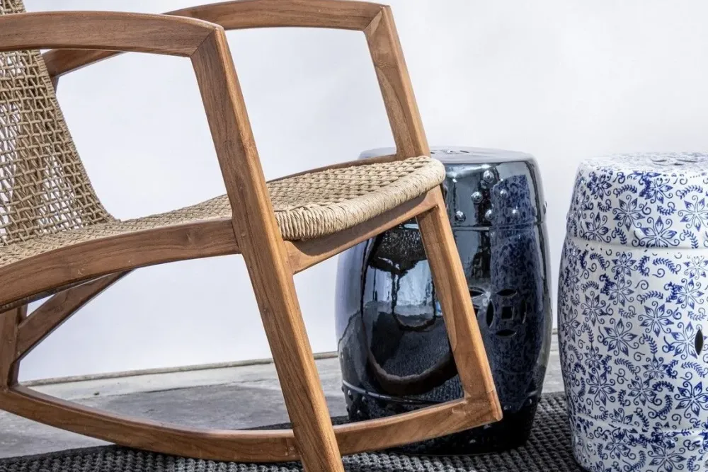 Sedia in legno a dondolo Poltrona dondolo adelita in fibra sintetica - scontata^Bizzotto Outlet