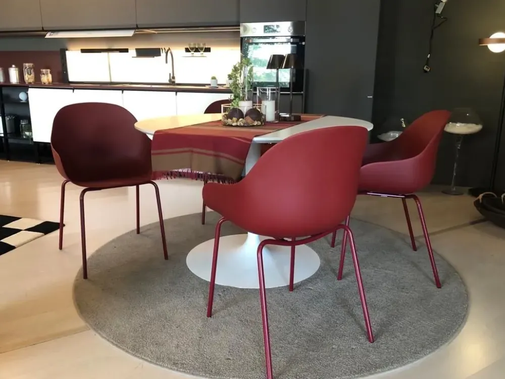 Sedia in plastica modello Academy di^Connubia Best