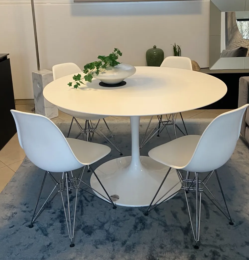 Sedia in plastica senza braccioli Bauhaus in offerta^Esprit Nouveau Sale