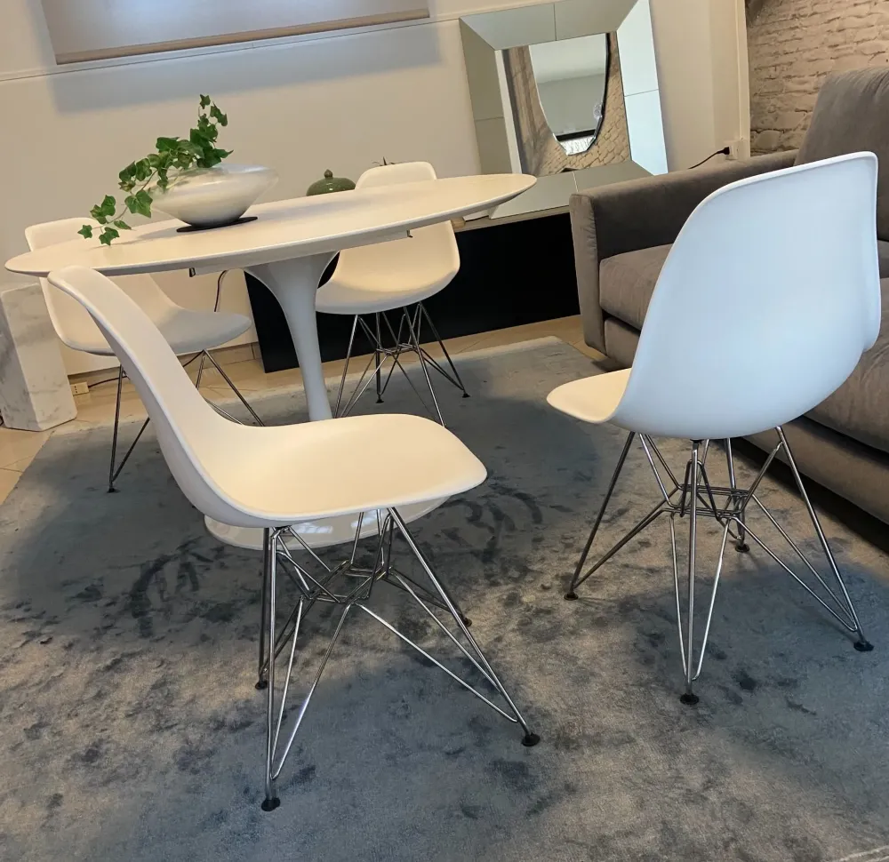 Sedia in plastica senza braccioli Bauhaus in offerta^Esprit Nouveau Sale