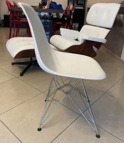 Sedia in plastica senza braccioli Bauhaus in offerta^Esprit Nouveau Sale