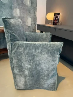 Sedia in tessuto con braccioli sedia con braccioli ghost 25 in Offerta Outlet^Gervasoni New