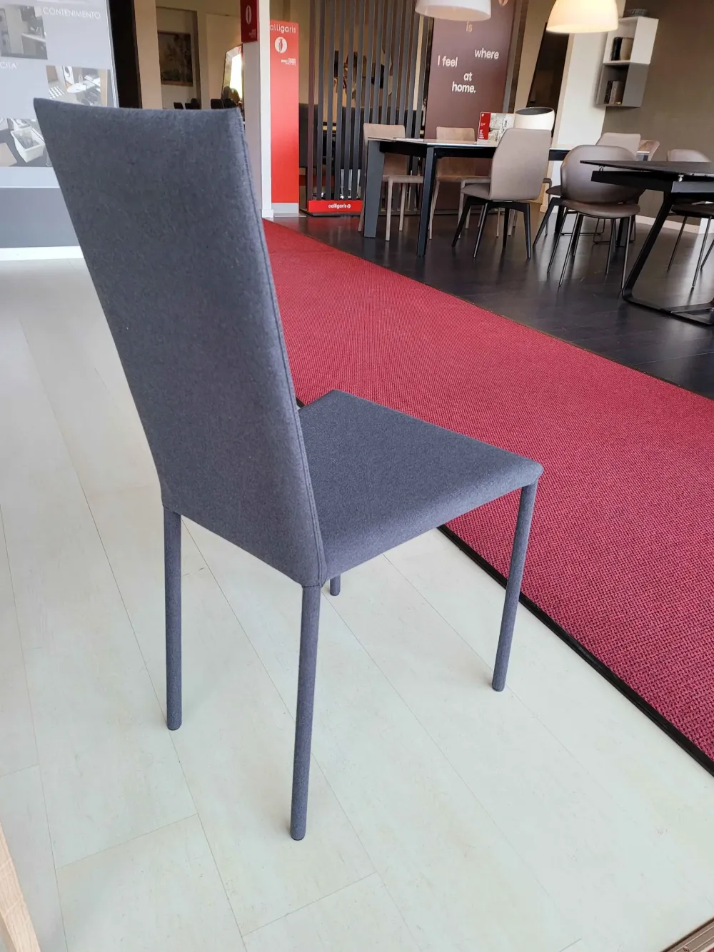 Sedia in tessuto con schienale medio Linea in offerta^Ozzio Outlet