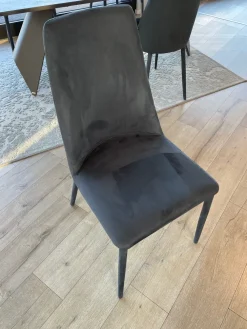 Sedia in tessuto senza braccioli Sedie mod dafne nabuk in offerta^Scavolini