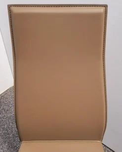 New Sedia Kaori da soggiorno realizzata in cuoio scontata del 36% Sedie