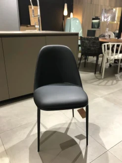 Sedia Lea a prezzo scontato^MIDJ Sale